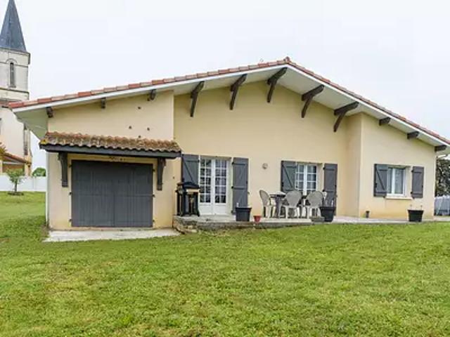 Hagetmau 40700 Achat / Vente maison 5 pièces t5 au dernier étage terrasse