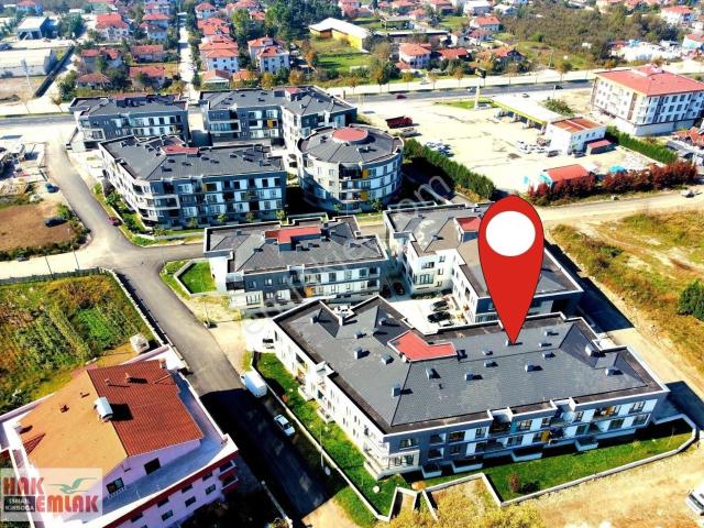 Hak Emlak'tan Çavuşlar Mahallesinde Satılık 1+1 Uygun Daire