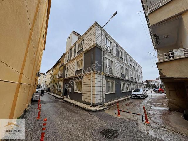 Hakan Emlak'tan Şehir Merkezinde En Uygun Kiralık 1+0 Stüdyo