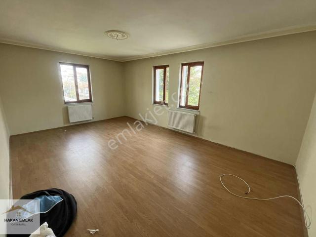 Hakan Emlak'tan Kafkasevlerde 3+1 Kiralık Daire