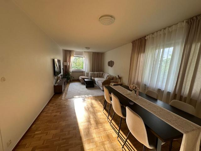 Hakarpsvägen, Huskvarna