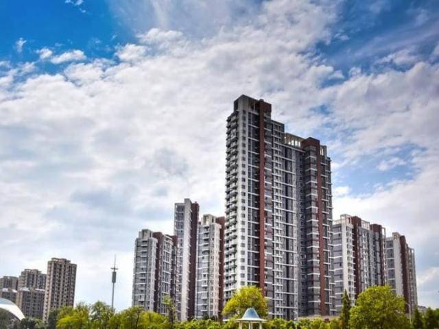 Haltu 3 BHK Apartment For Sale Kolkata