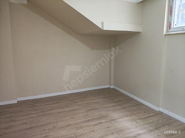 Halıcılar cadde yanı sıfır 1+1 bahçeli daire