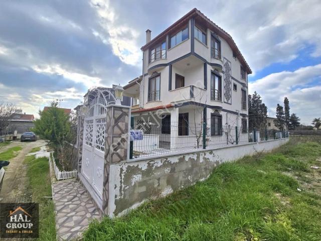 Hâl Group'tan Migrosa Yakın Yazlık Villa
