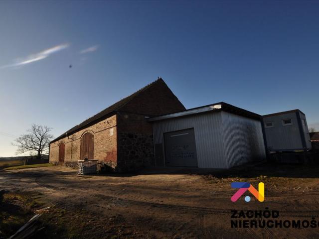 Hala magazynowa 390 m2 z biurem, alarm, blisko drogi