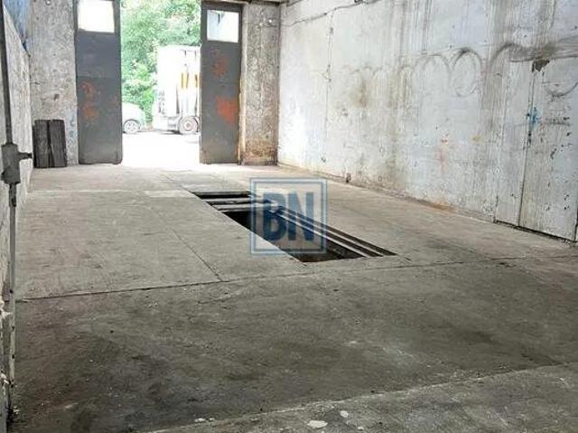 Hala warsztatowa 85,5 m2 z kanałem i monitorowaniem