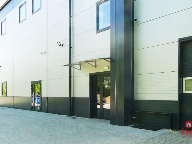 Hala 290 m² z biurem, parking, adaptacja na fitness