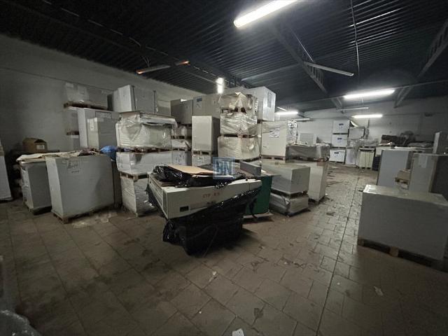 Hala 840 m² z biurem i placem manewrowym w Chorzowie