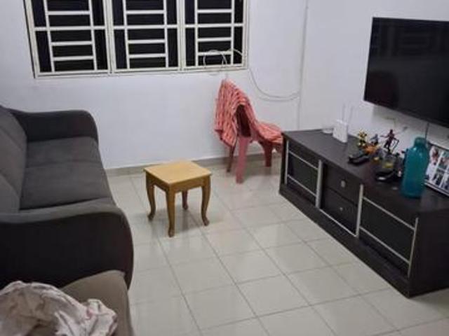 Halaman Kenanga Lip Sin Full Furnish Renovated Under Value For Sale