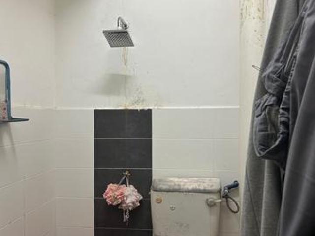 halaman kristal apartment Jelutong Penang