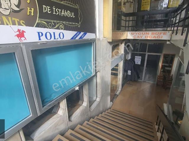Halasgargazi Caddesine Bir Bina Pasaj İçi Dükkan