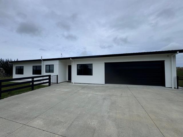halcombe, 4 bedrooms
