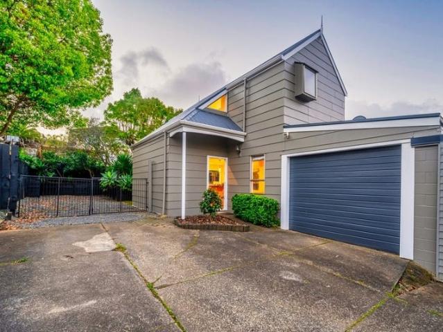 half moon bay, 2 bedrooms