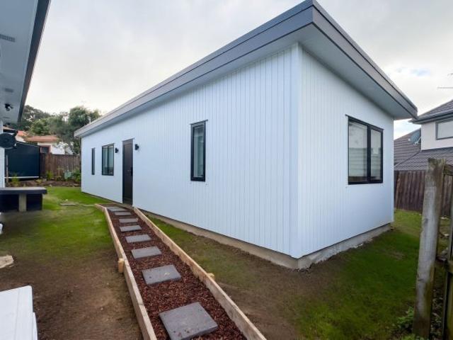 half moon bay, 2 bedrooms