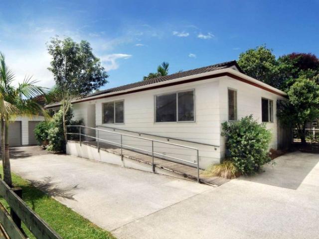 half moon bay, 3 bedrooms
