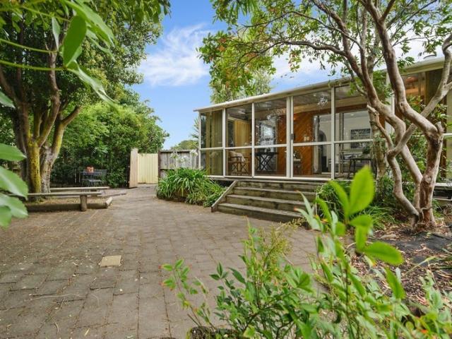 half moon bay, 3 bedrooms