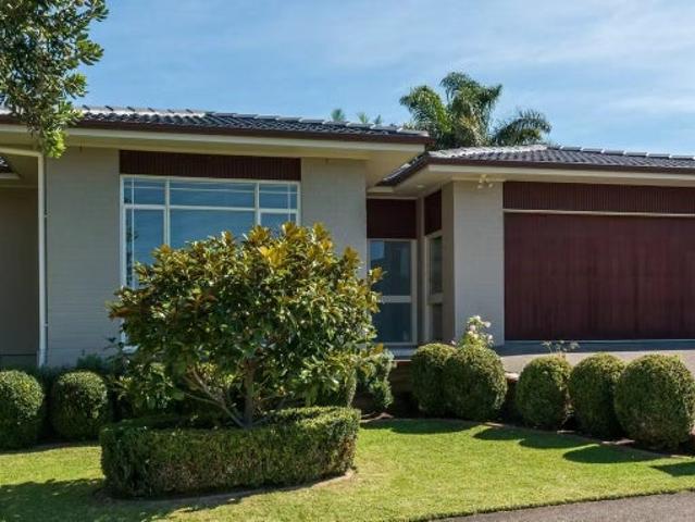 half moon bay, 5 bedrooms