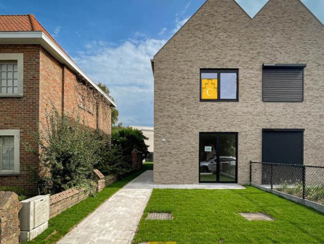 Halfopen BEN woning voorzien van GEOTHERMIE op toplocatie