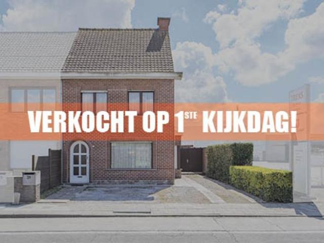 HALFOPEN BEBOUWING MET ZUIDGERICHTE TUIN EN VERANDA!