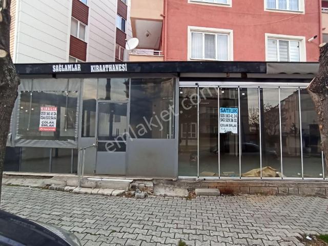 Halife Sultan Mah Cadde Üzerinde Dükkan
