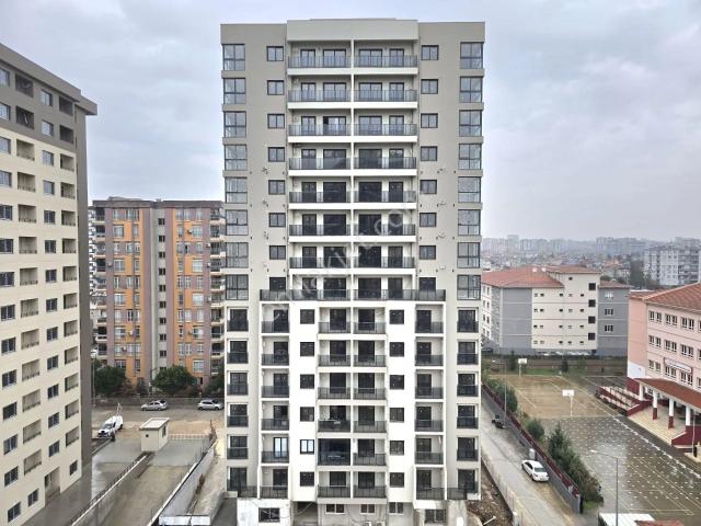 Halil Avcı İmzalı Sosyal Aktiviteli Site İçi Cazip Lüks Daire
