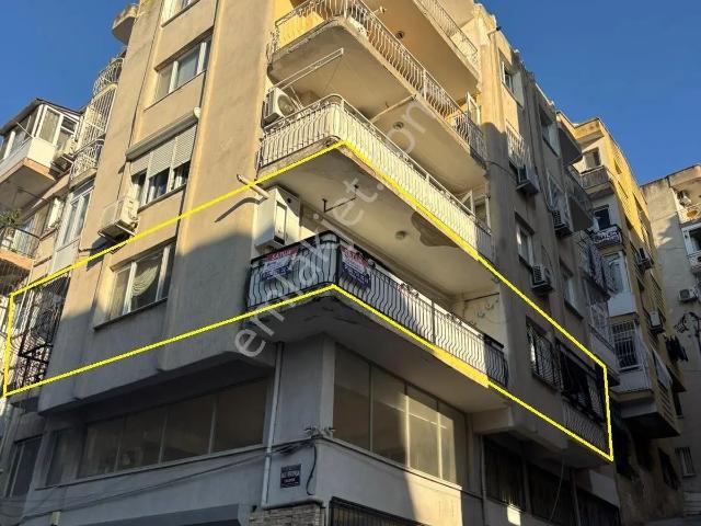 Halil Rıfat Paşa Cad. 3+1 Tadilatlı Satılık Daire