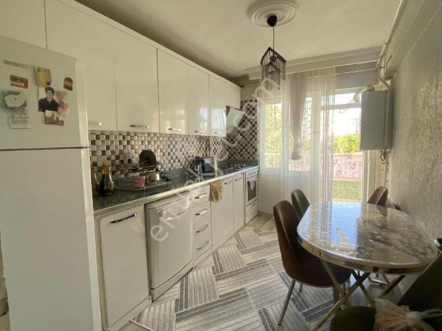 Halk Emlak'tan Barış Sts Satılık 3+1 Daire
