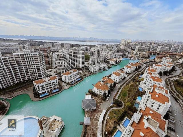 Halkalı'da Boş Satılık 84m2 1+1 Daire Balkonlu göl Manzaralı