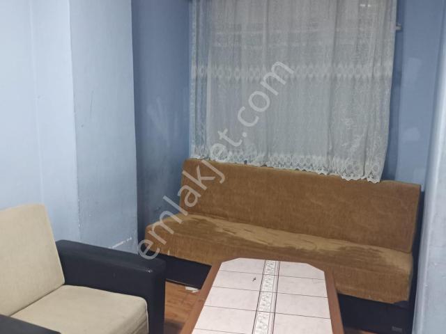 Halkalı Merkez Mahallesi Kiralık 1+ Giriş Kat Tek Oda