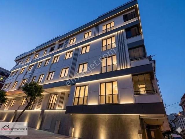 Halkalı Merkez De 3+1 Yerden Isıtmalı Lüks Daire