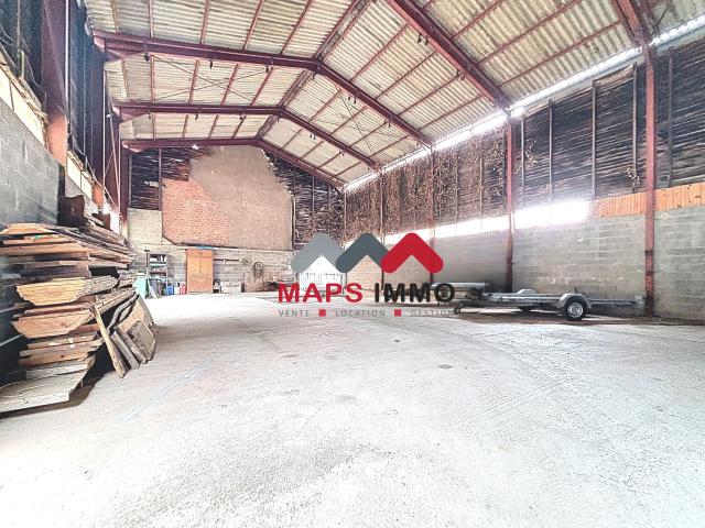 HALL DE STOCKAGE DE 500m2 !