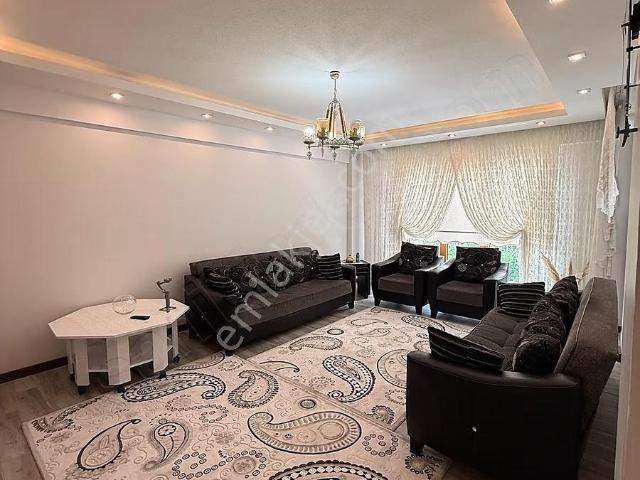 Hallaçlar Mah Satılık 150m2 3+1 Daire
