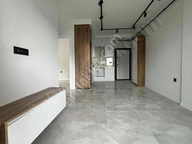 Hallaçlar Mah 1+1 50 M2 Arakat Apart