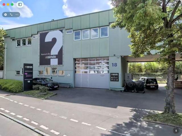 Halle Werkstatt Lager