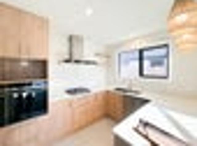 Halswell, 4 bedrooms, $770 pw