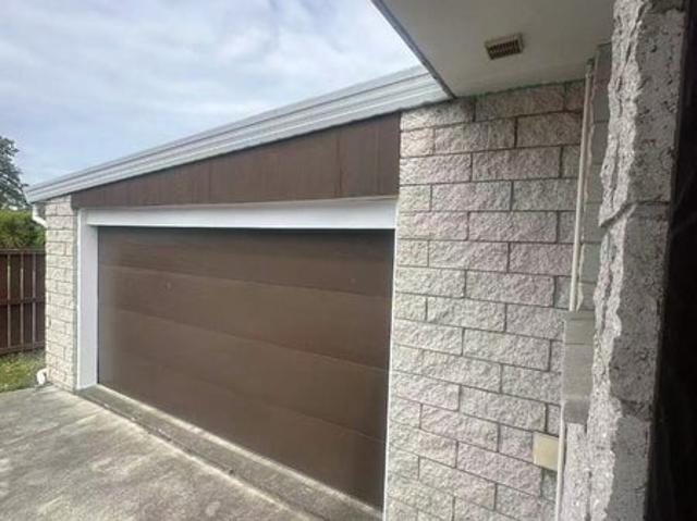 halswell, 2 bedrooms