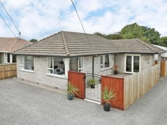 halswell, 3 bedrooms