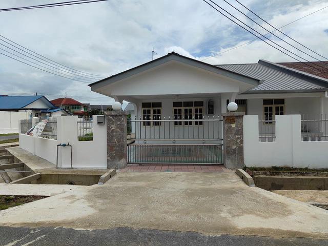 Happy Garden Riam Single Storey Semi Detached