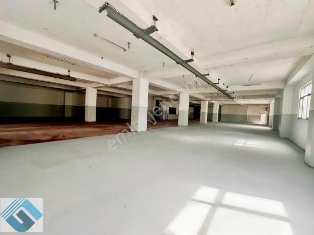 Haramidere E5 Yakın 1000m2 Düz Alan İmalathane/depo