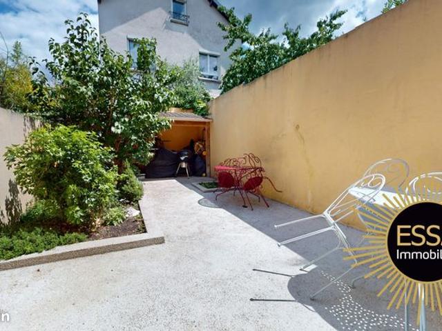 Haras 4 pièces 80 m²