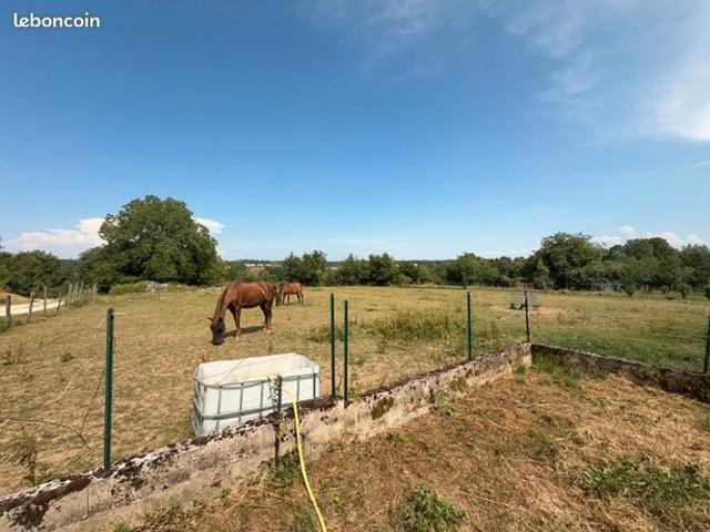 Haras 6 pièces 180 m²