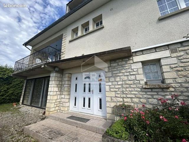 Haras 7 pièces 210 m²