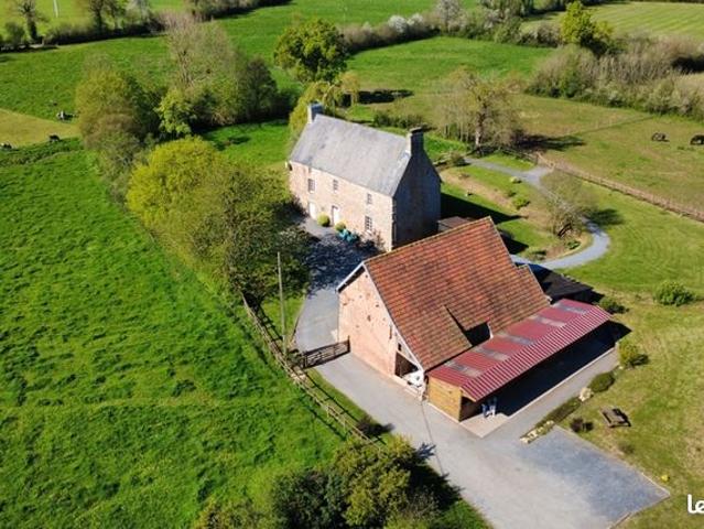 Haras 8 pièces 202 m²