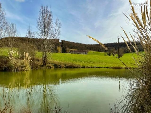 Haras 12 pièces 388 m²