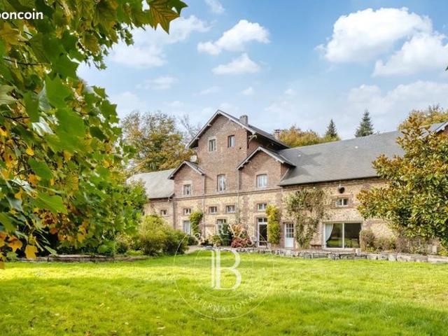 Haras 12 pièces 526 m²
