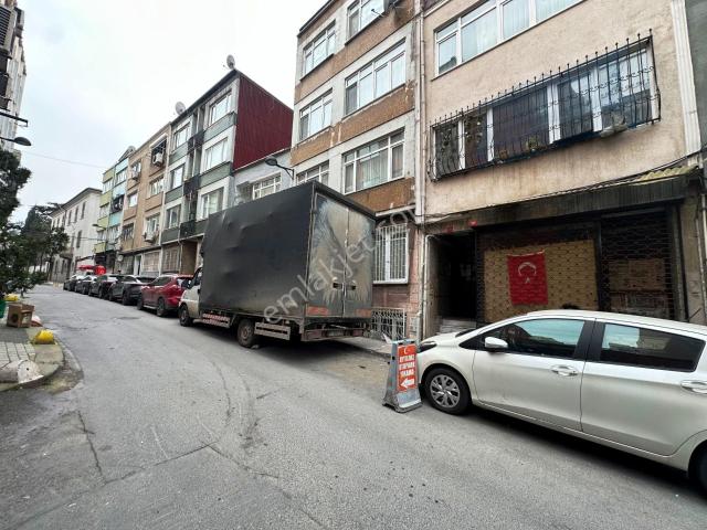 Harbiye Orduevi Karşısı Boya badanalı 1.kat Balkonlu Kiralık 2+1