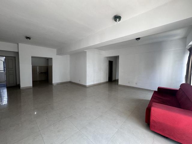 Harbour Place Sea View Tower Penthouse Near Wellesley Woodsbury