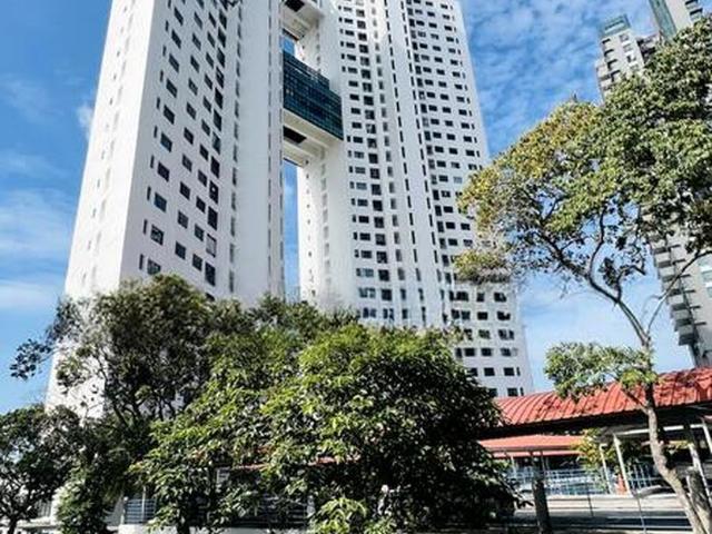 Harbour View Towers D4, Condominium
