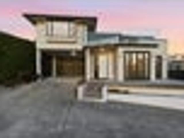 Harbour Views & Holiday Living Every Day