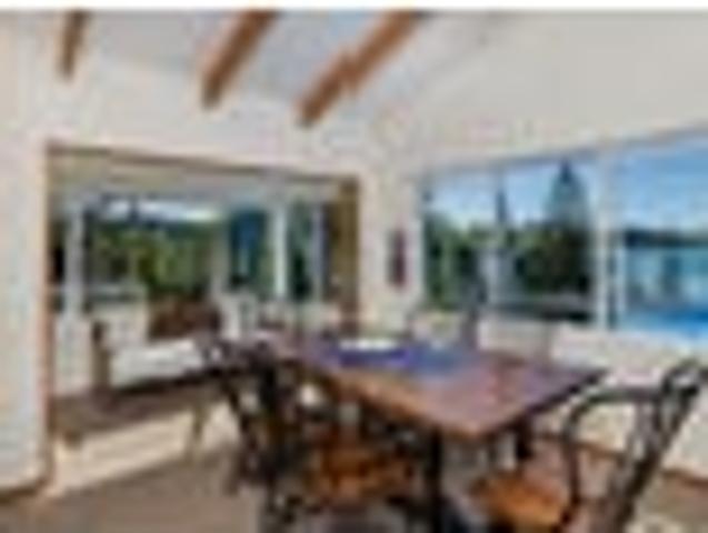 PRICE DROP! HARBOUR VIEWS & INCOME POTENTIAL